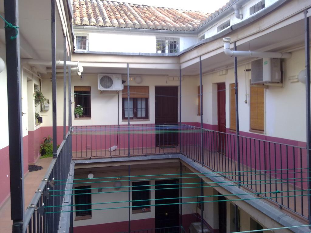 Apartamento En Corrala Мадрид Экстерьер фото